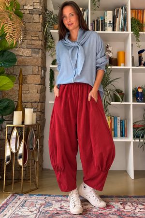 Bateau Needlecord Classic Quirky Tapered Barrel Culotte Pant Morello